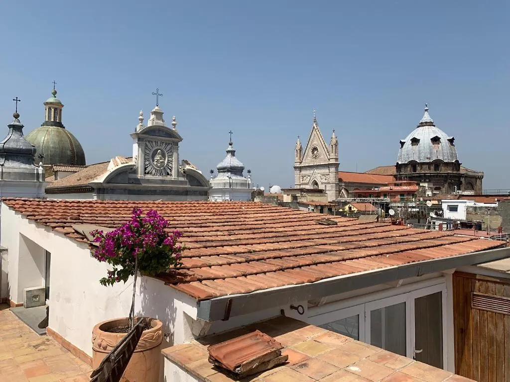 Alloggio in famiglia Appartamento La Casa Nel Cuore Della Citta Napoli Italia